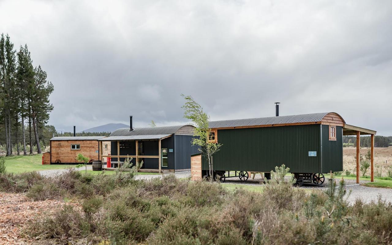 Highland Shepherd Huts Lägenhet Nethy Bridge Exteriör bild