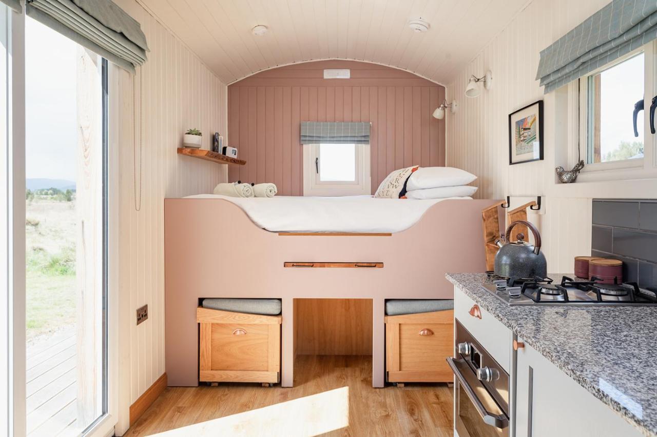 Highland Shepherd Huts Nethy Bridge Exteriör bild
